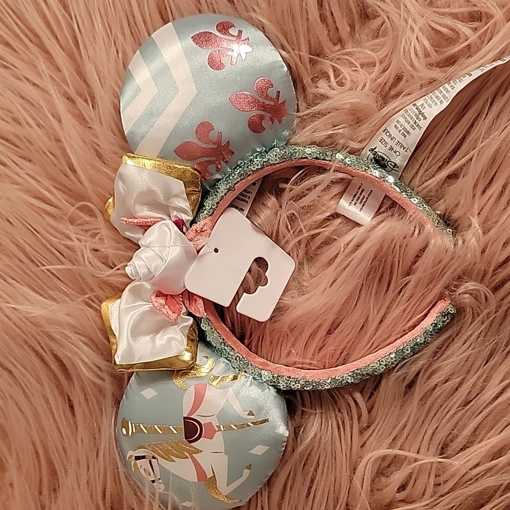 Minnie ears